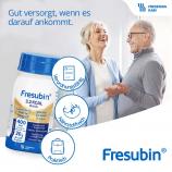 Patientin mit Ehemann beim Tanzen - Fresubin 3.2 KCAL Drink: verordnungsfähig, nährstoffreich, praktisch - Gut versorgt, wenn es darauf ankommt